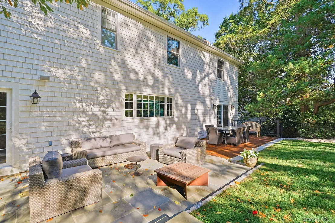 Photo of 4 Boulder Road