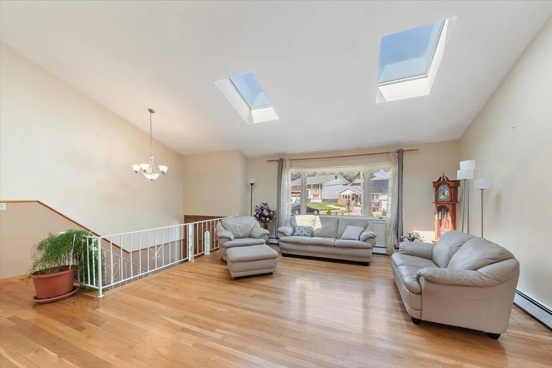 Photo of 51 Westwind Road