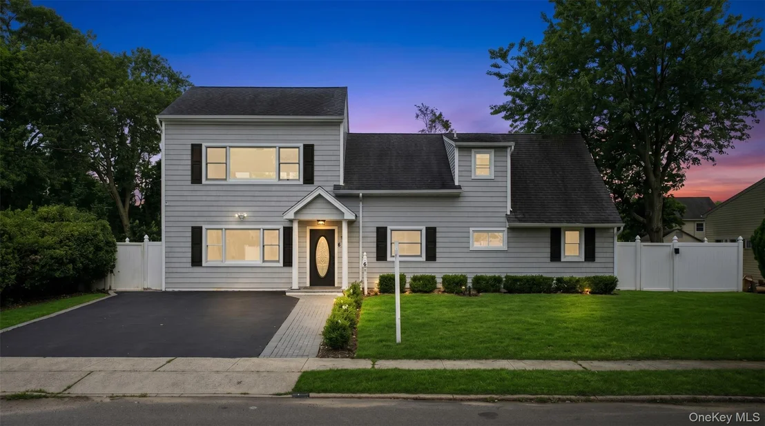 Photo of 6 Regal Lane