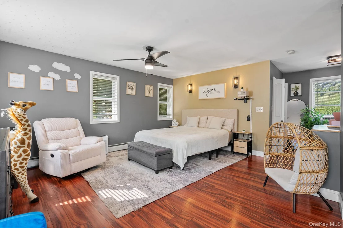 Photo of 54 Boulevard