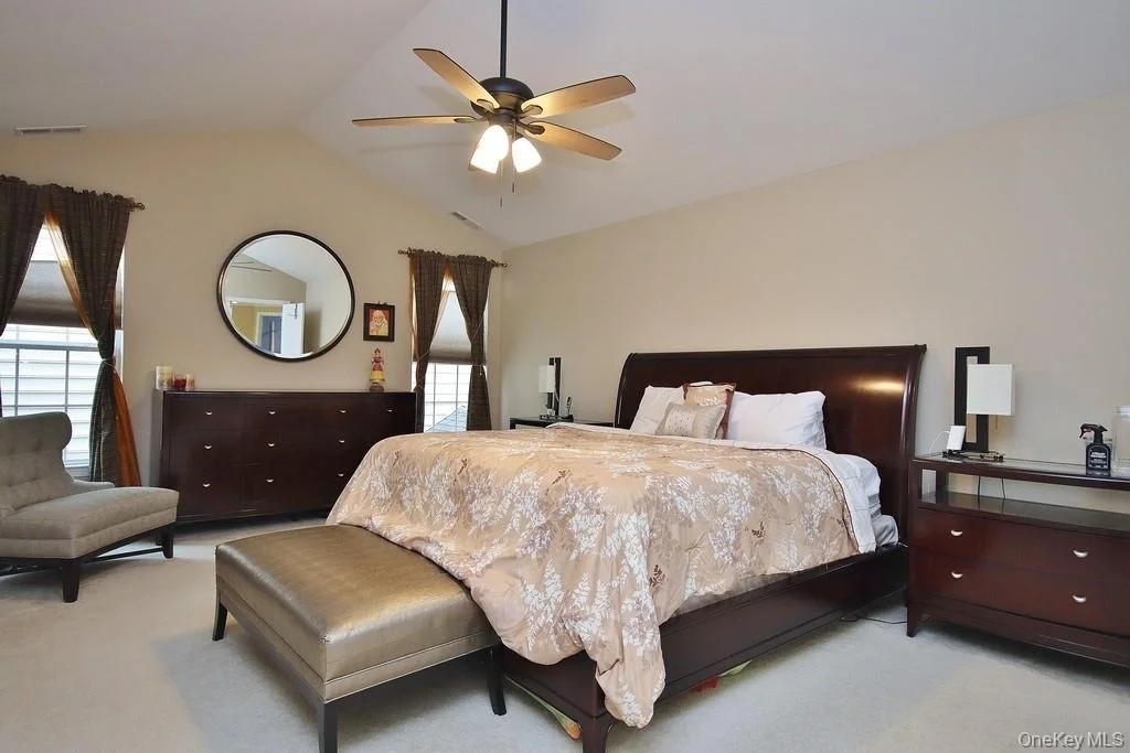 Photo of 216 Roosevelt Drive