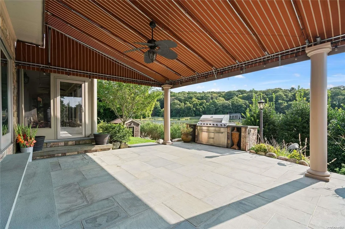 Photo of 100 Riverview Terrace