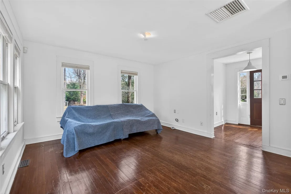 Photo of 1063 Sawkill Road
