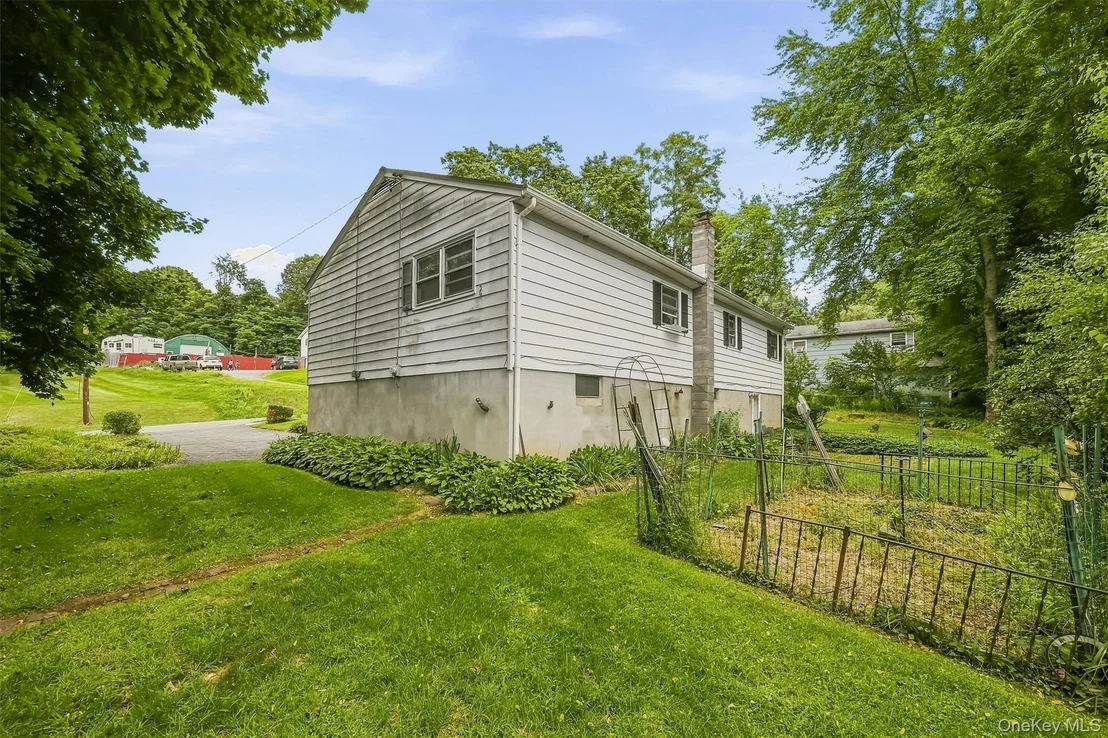 Photo of 9 Michelle Drive