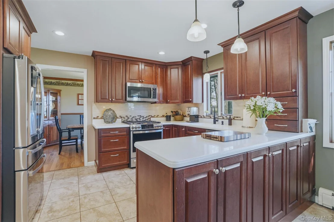 Photo of 36 River Glen Road