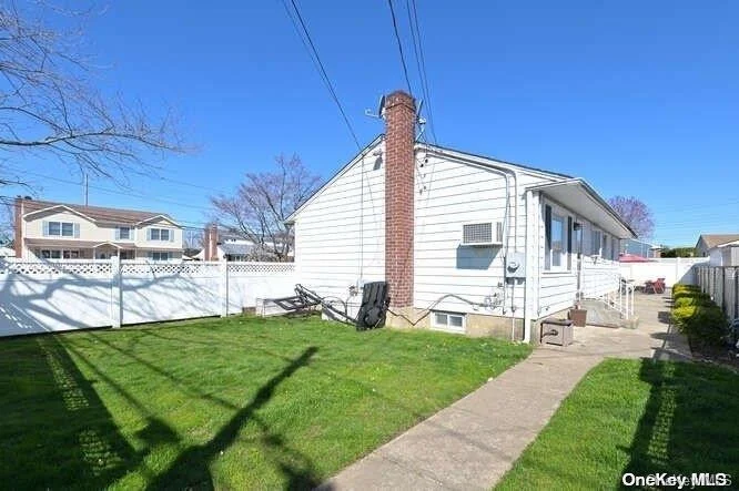 Photo of 1 Kay Avenue