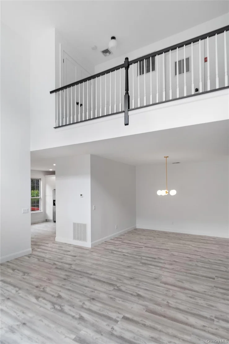Photo of 132 Benefield Boulevard
