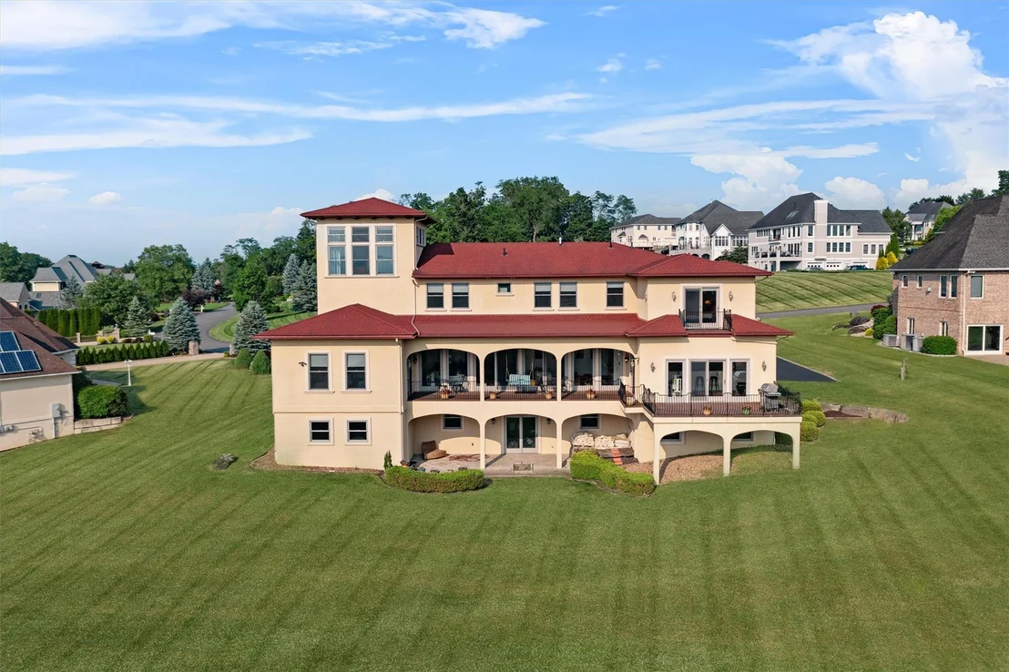 Photo of 18 Carmel Heights