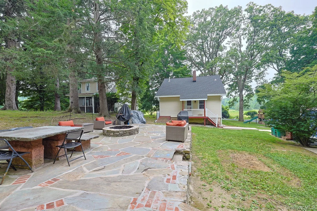 Photo of 36 Evergreen Avenue