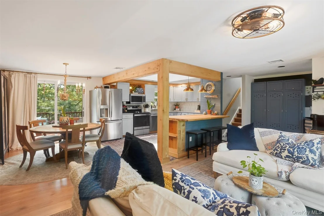 Photo of 16 Howland Road