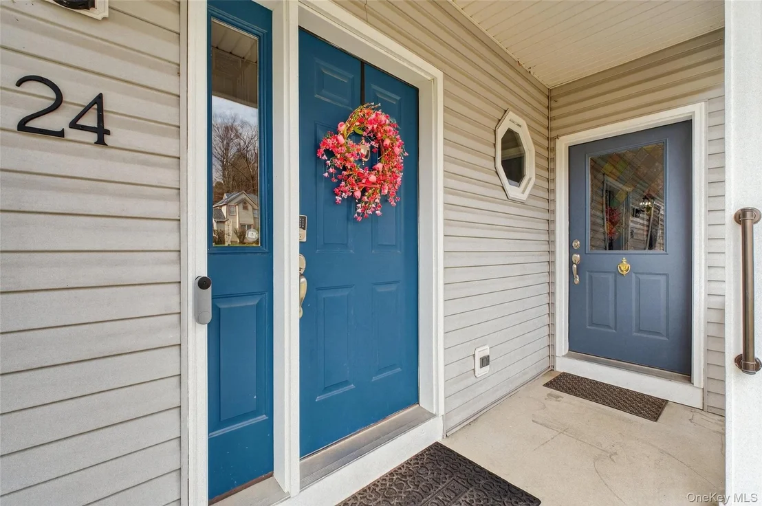 Photo of 24 Coachlight Drive