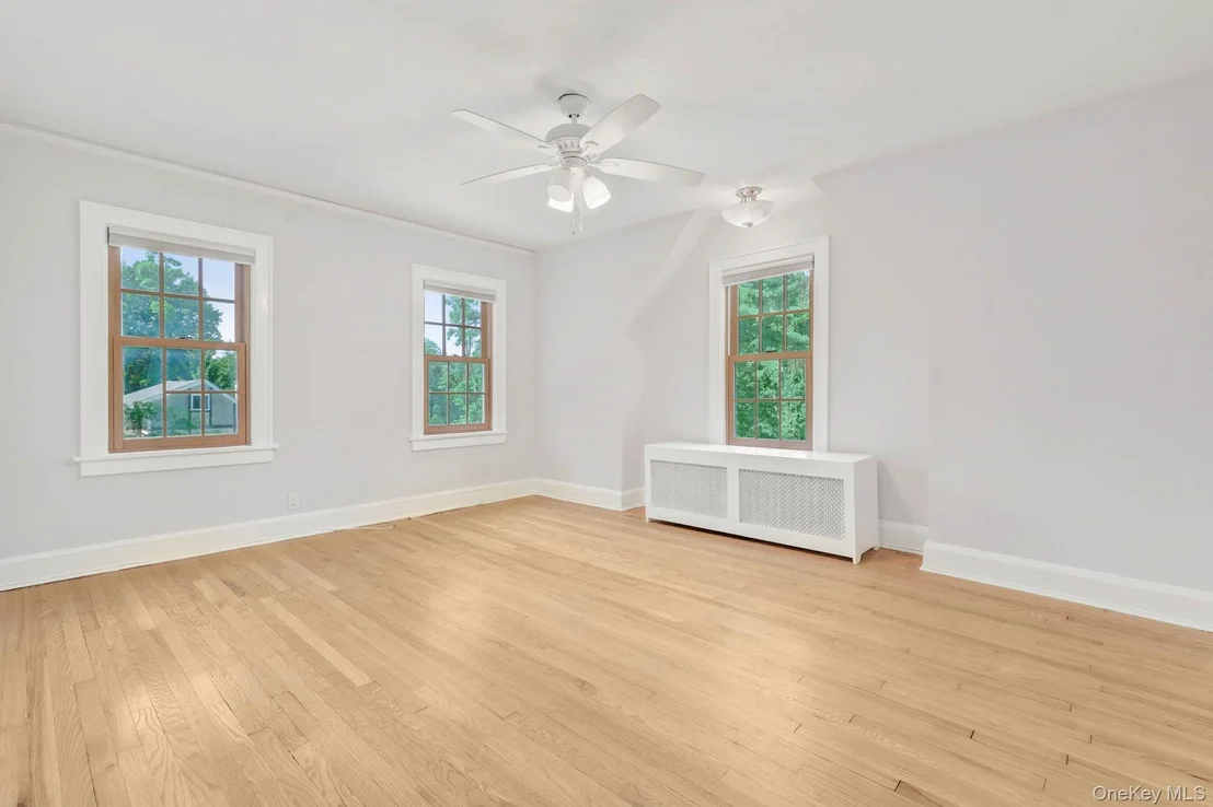 Photo of 44 Beach Road