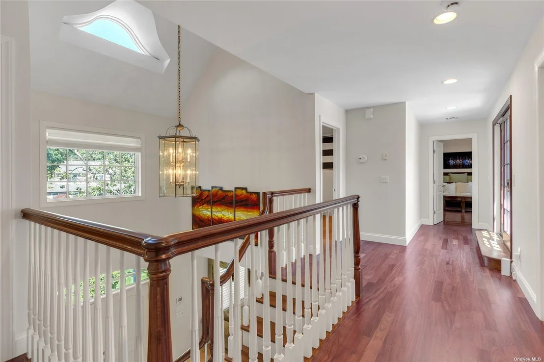 Photo of 7 Pine Ridge Drive