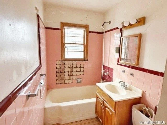 Photo of 109 Centennial Avenue