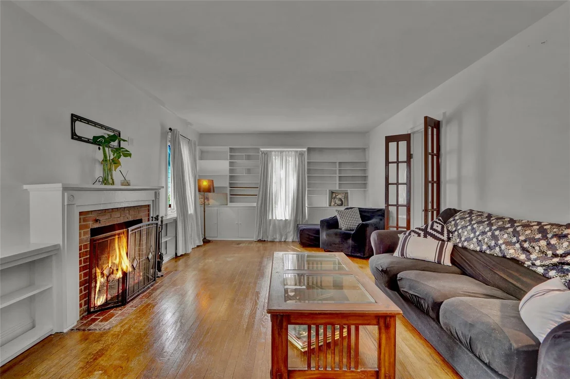 Photo of 255 Ocean Avenue