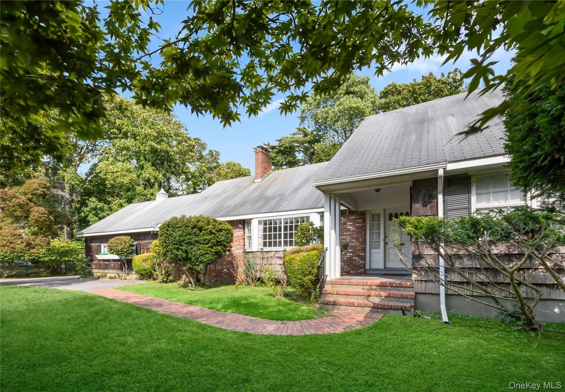 Photo of 275 Durkee Lane