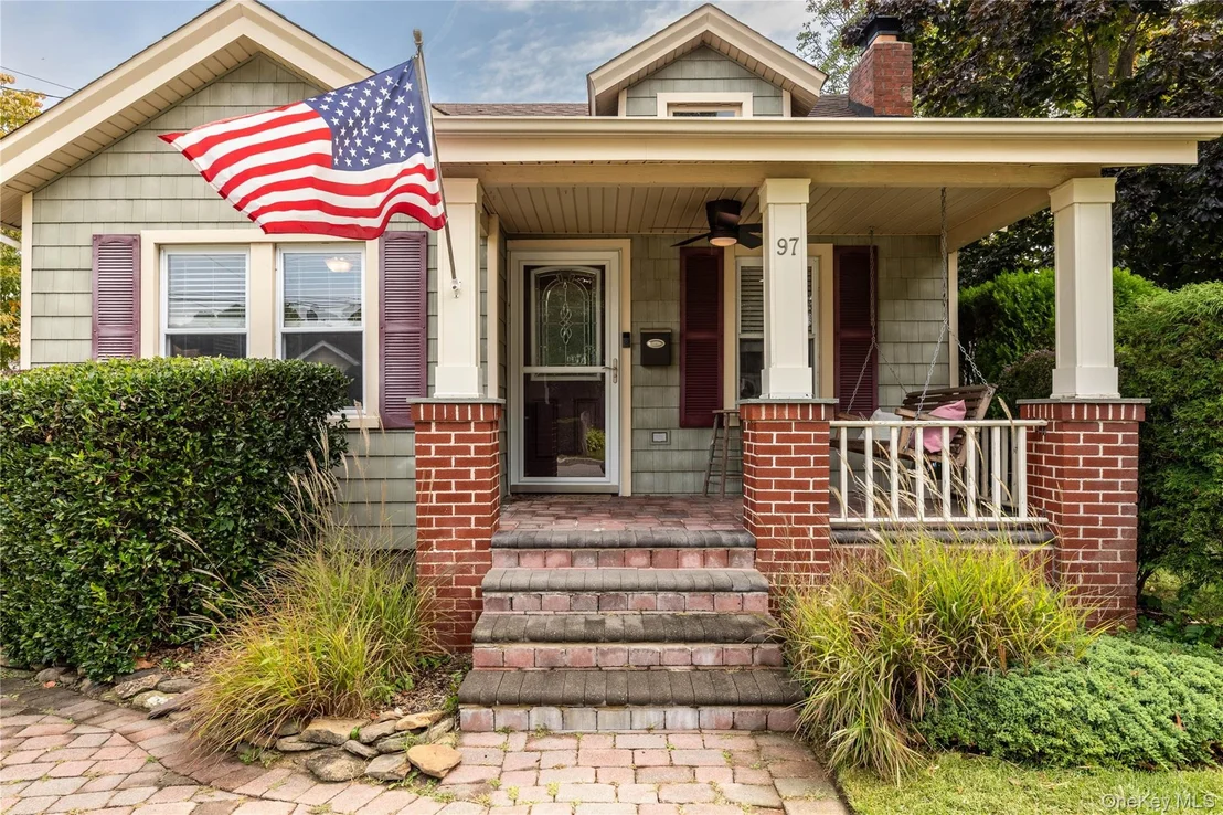 Photo of 97 Highland Avenue
