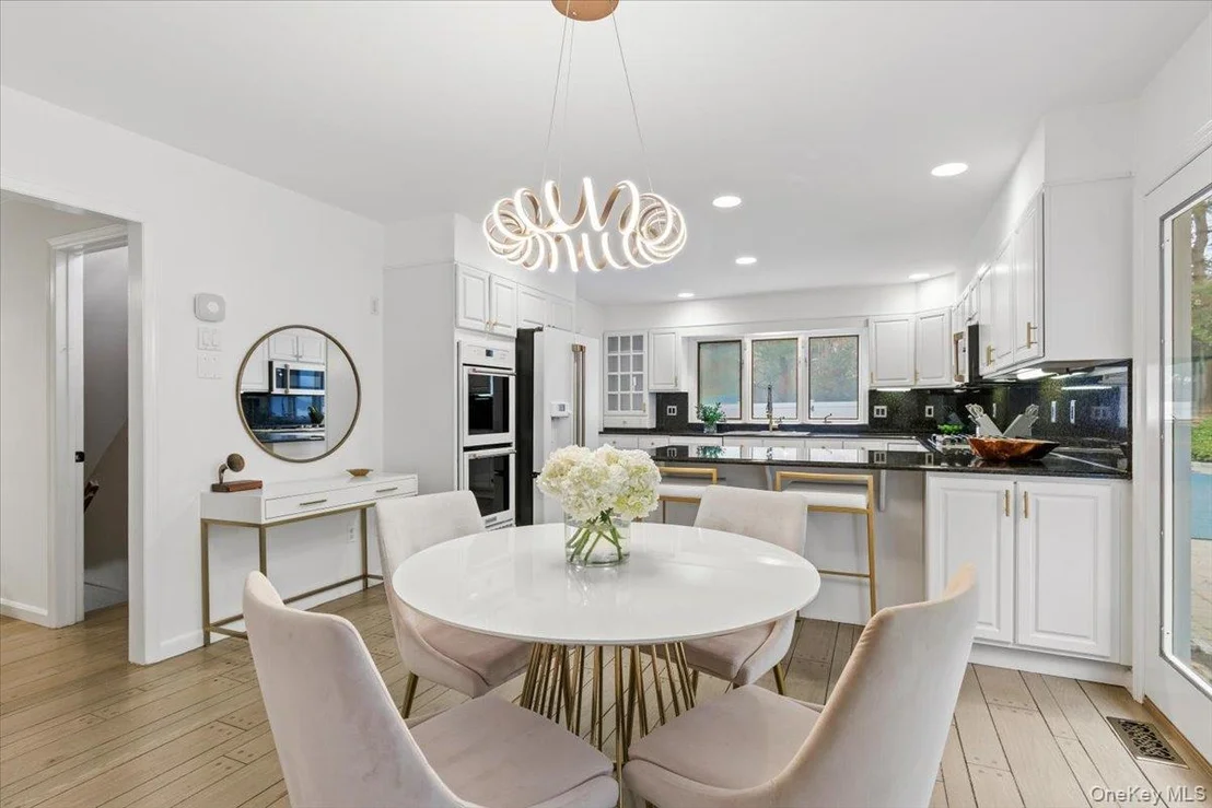 Photo of 38 Brevoort Lane