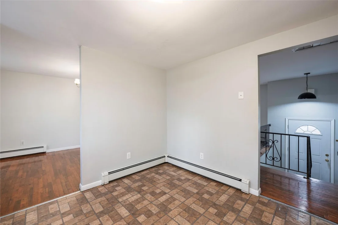 Photo of 11 Brookside Road