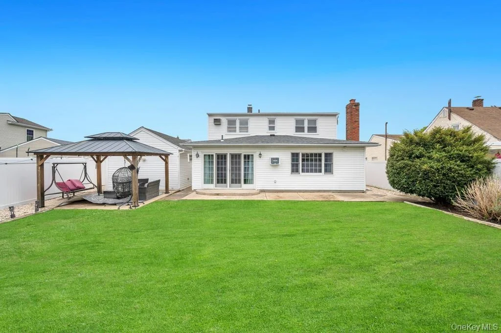 Photo of 104 Saddle Lane