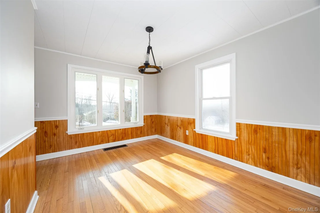 Photo of 13 Robert Road