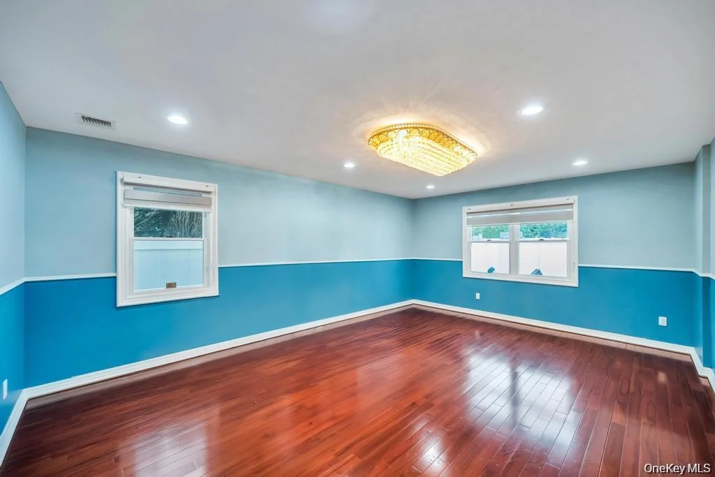 Photo of 6 Garden Circle