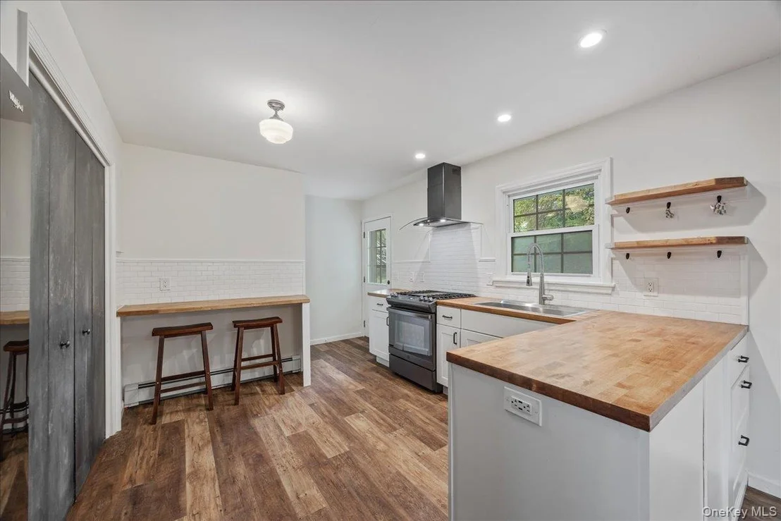 Photo of 5 Highland Avenue