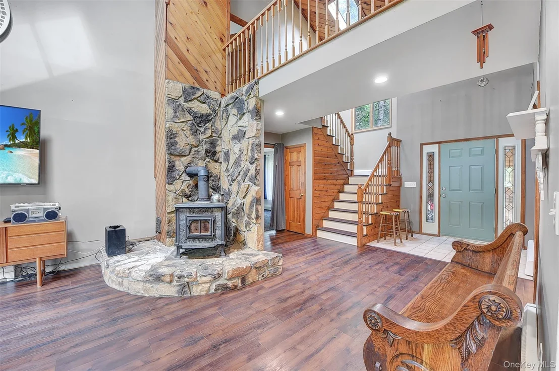 Photo of 243 Hill Road