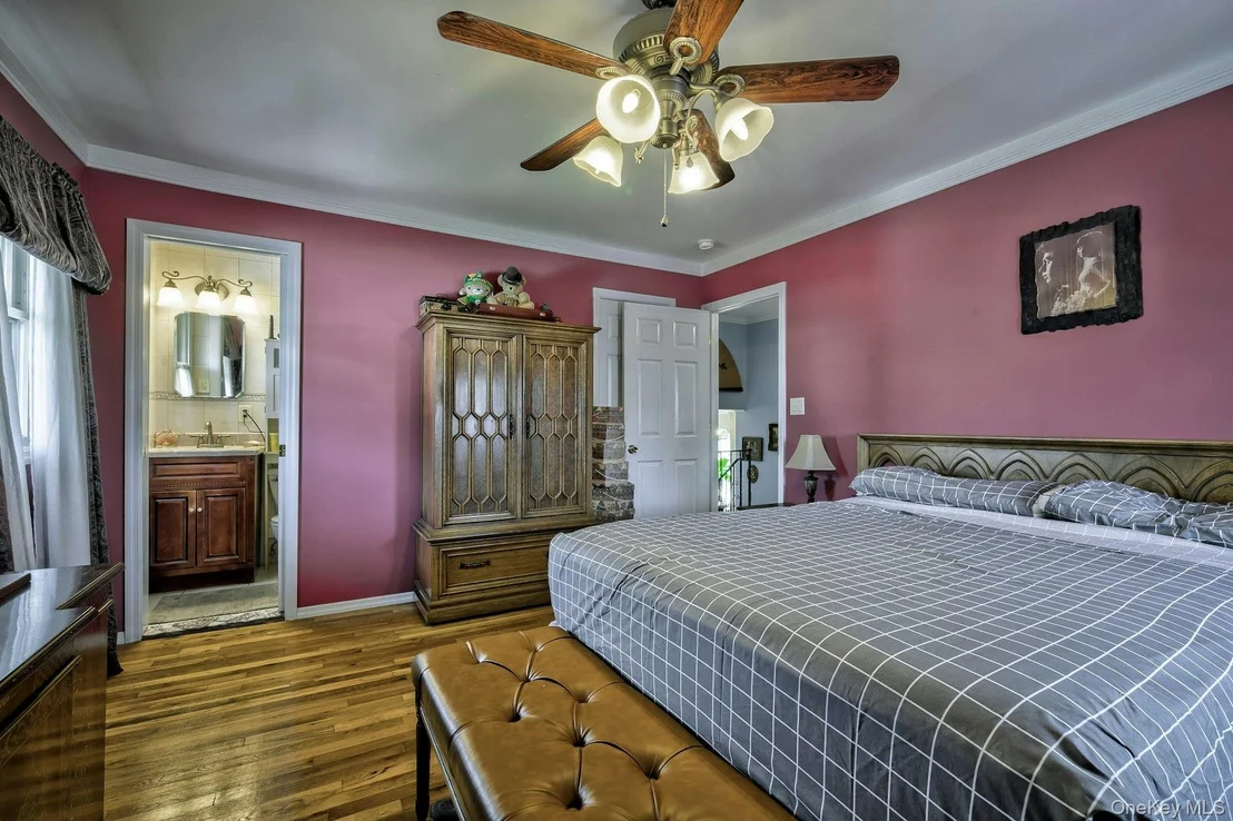 Photo of 3895 Green Place