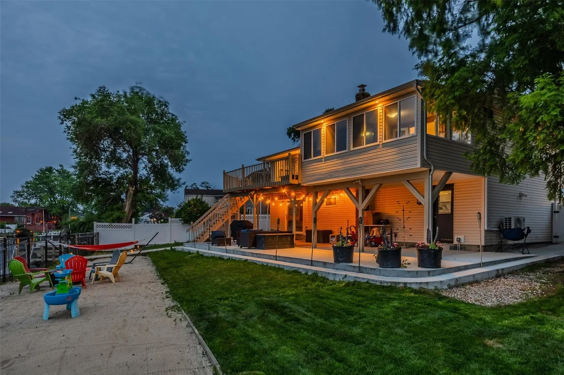 Photo of 3056 Ann Street