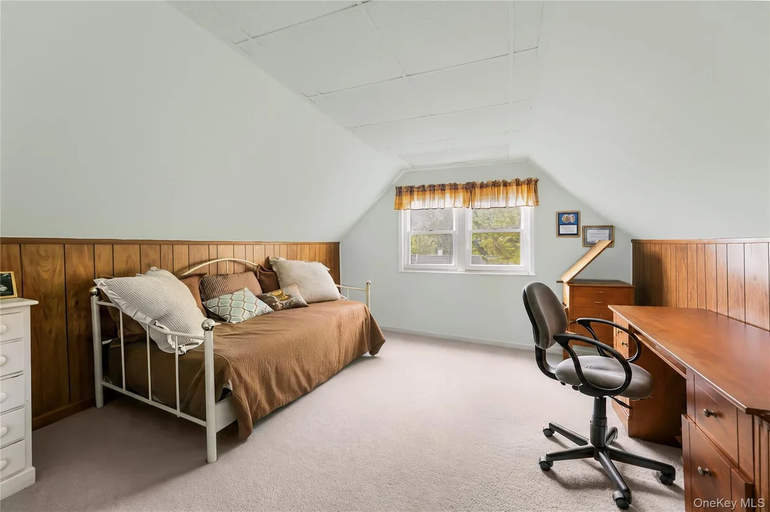 Photo of 33 Dexter Road