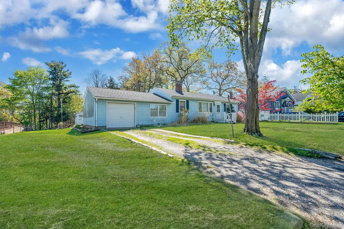 Photo of 77 Nautilus Drive