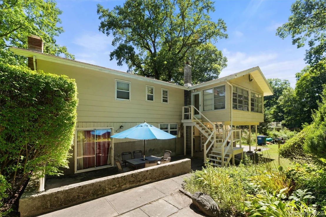 Photo of 182 Geymer Drive