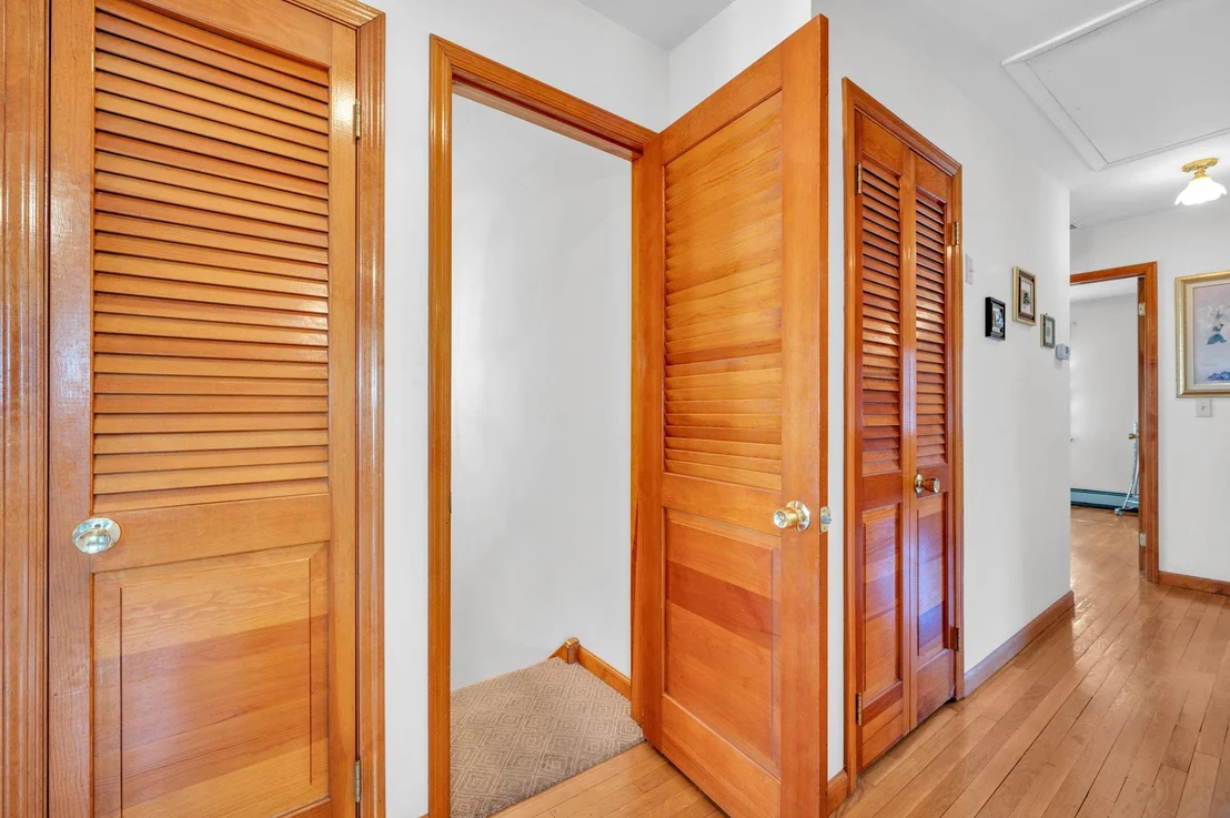 Photo of 187 Minerva Drive
