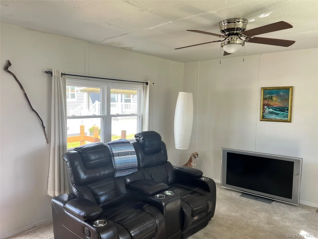 Photo of 406 4th Avenue