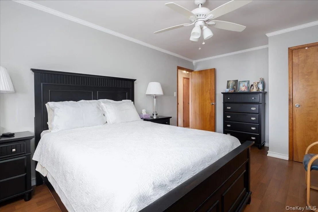 Photo of 242 Seidman Place