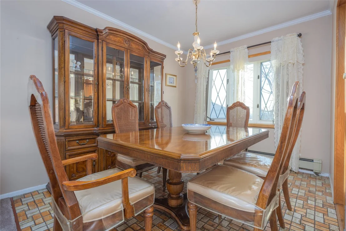 Photo of 14 Montclair Road