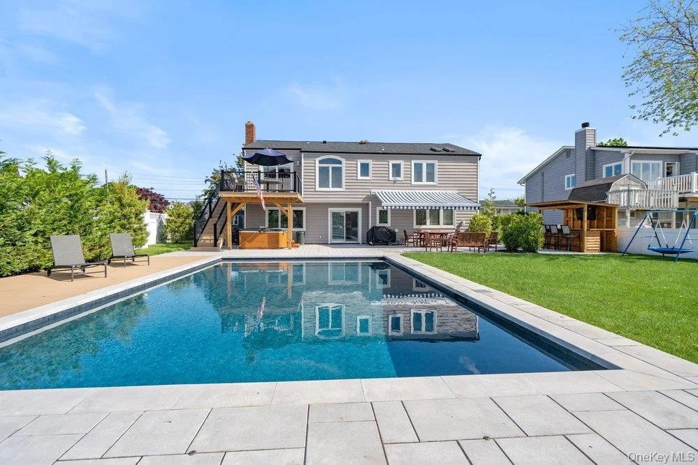 Photo of 159 Driftwood Drive