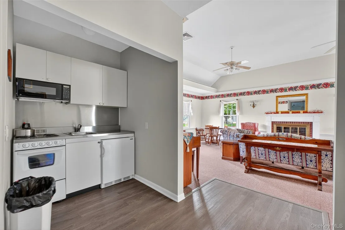Photo of Unit C1STFLOOR at 301 Commons Way