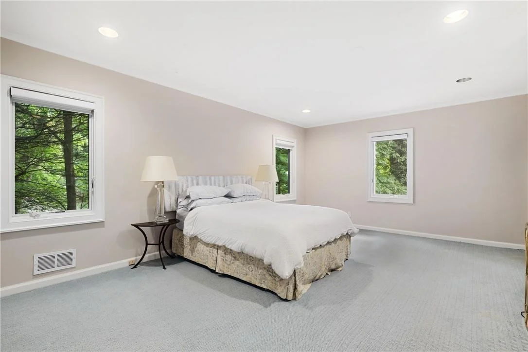 Photo of 2 Winding Brook Drive