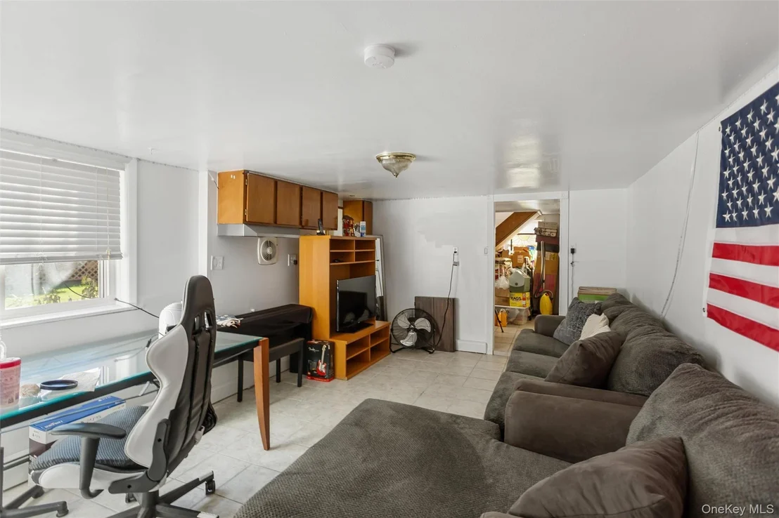 Photo of 124 Coolidge Avenue
