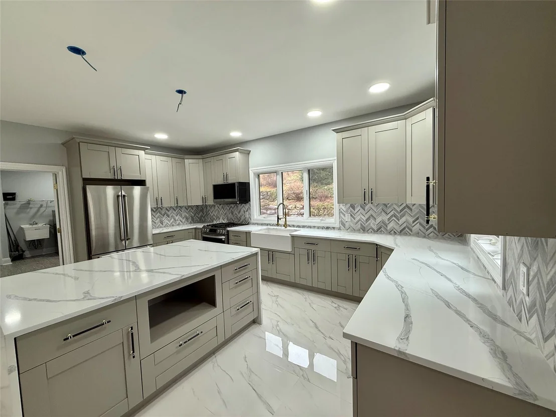 Photo of 6 Sandyfields Lane