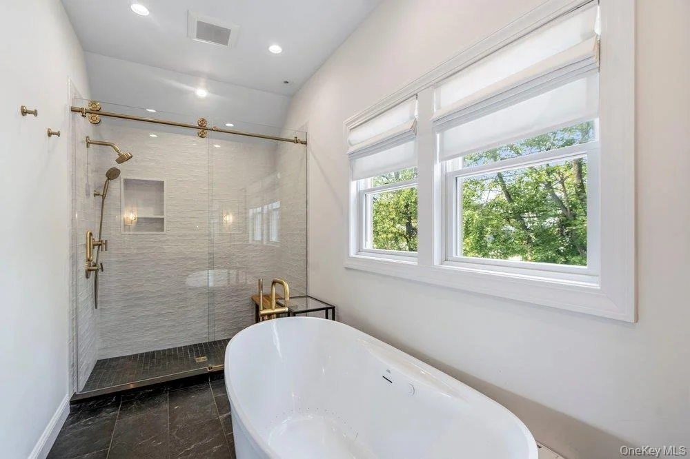 Photo of 57 Beach Road