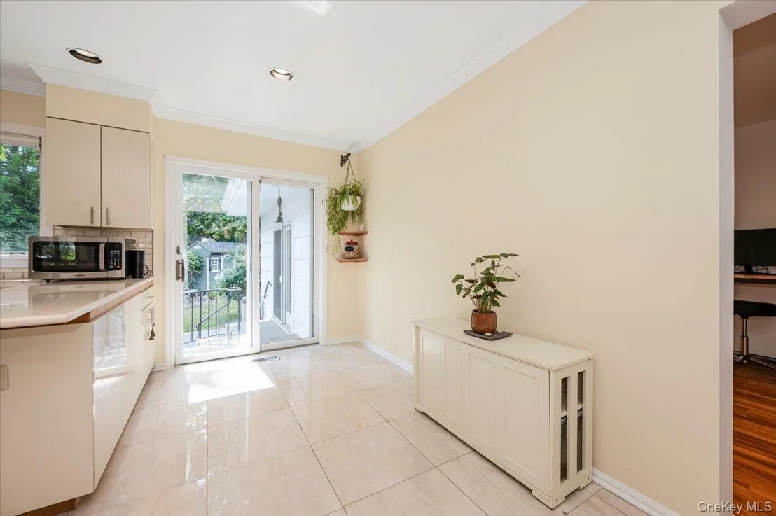 Photo of 15 Tamarac Trail