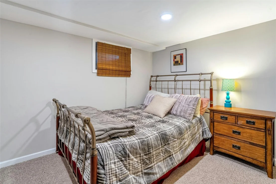 Photo of 142 Sutton Drive