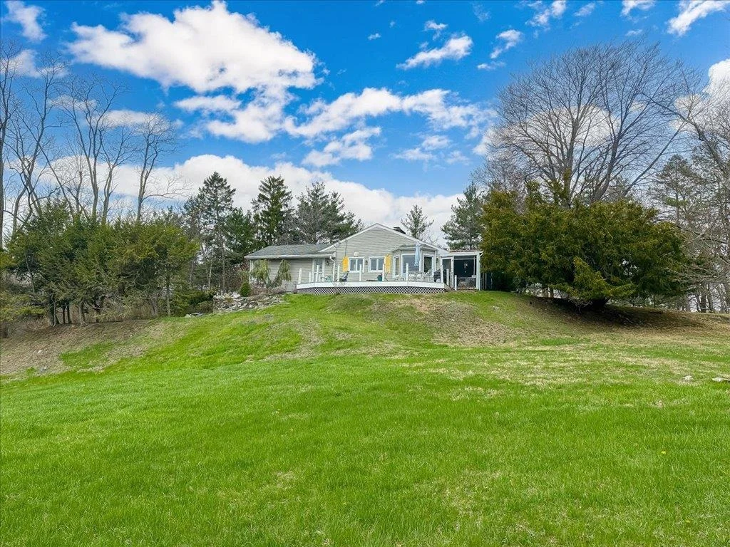 Photo of 37 Echo Lane