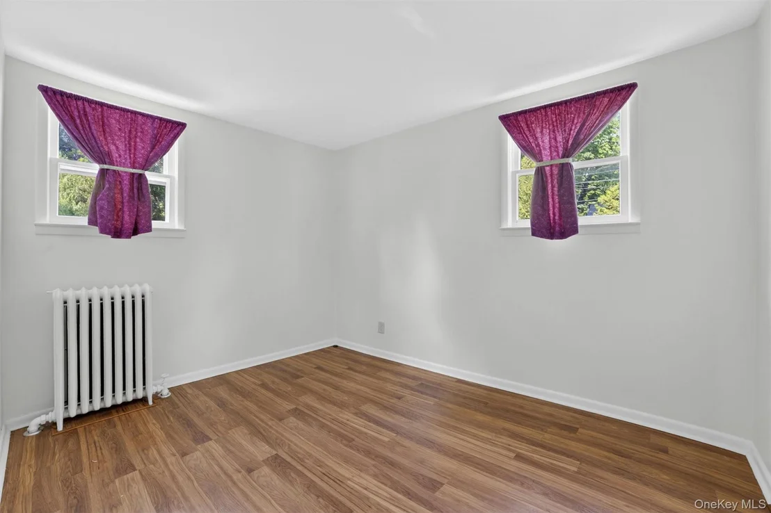 Photo of 33 Maurice Avenue