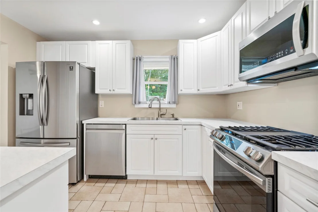 Photo of 61 Brookhaven Drive