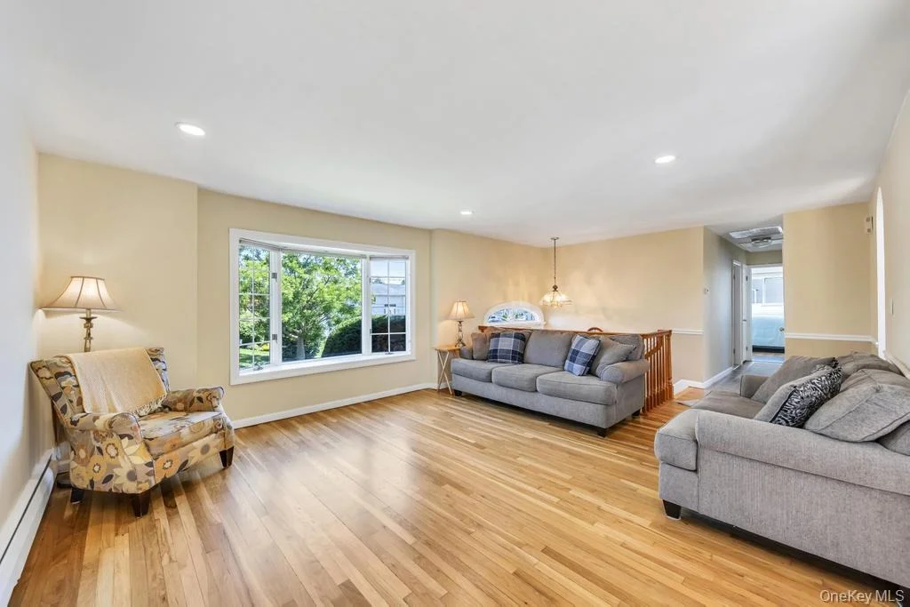 Photo of 25 Laurel Place