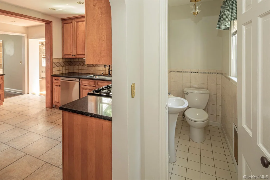 Photo of 271 Read Avenue